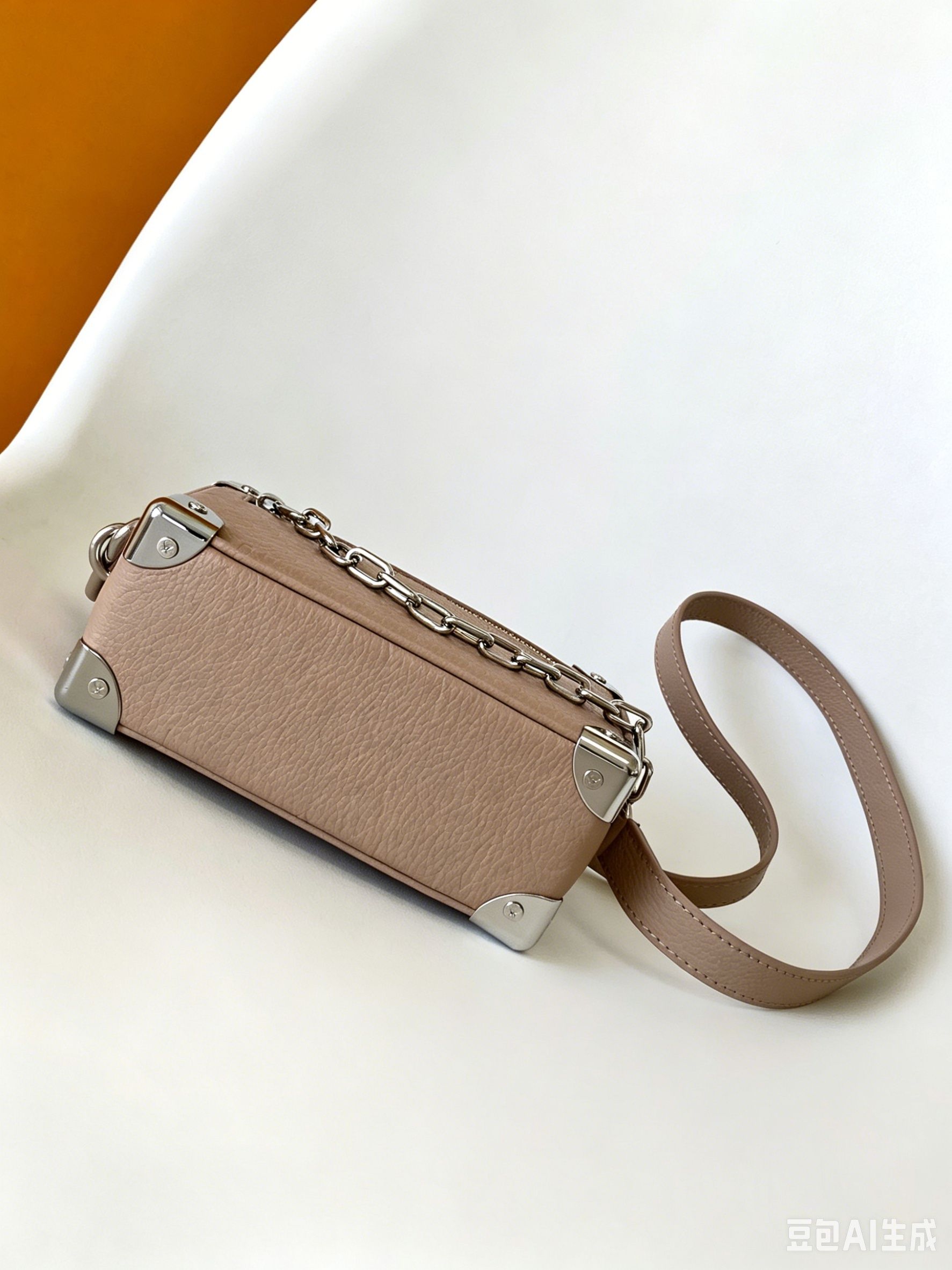 Nowoczesna, wszechstronna torb – Leatherworking Items recenzja i cena